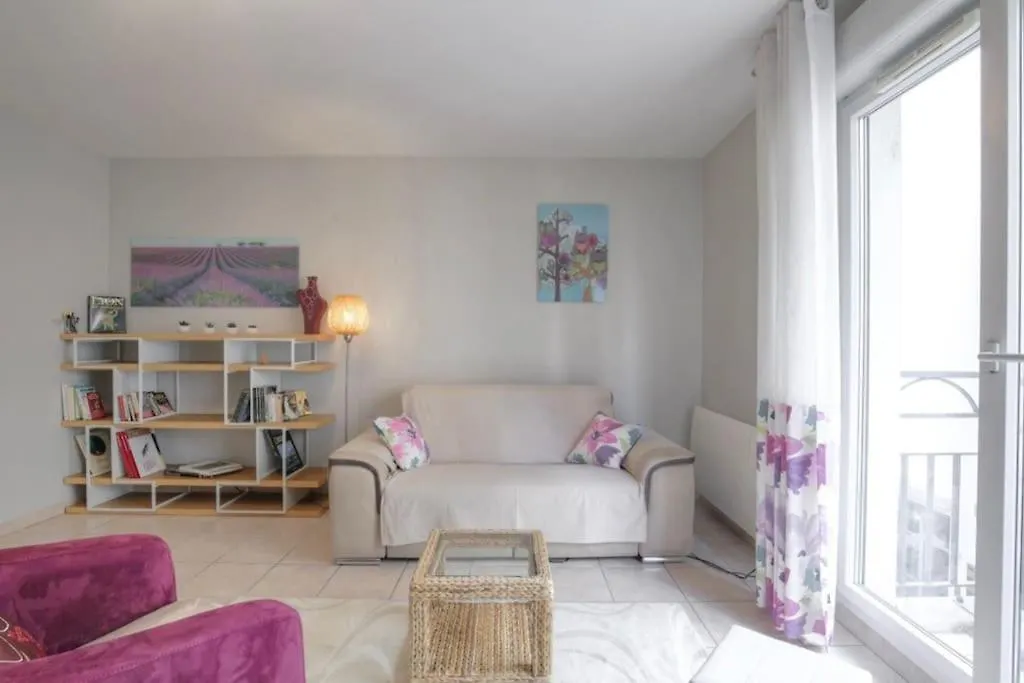 T2 Calme Avec Parking Entre Perrache Et Confluence Apartment Lyon